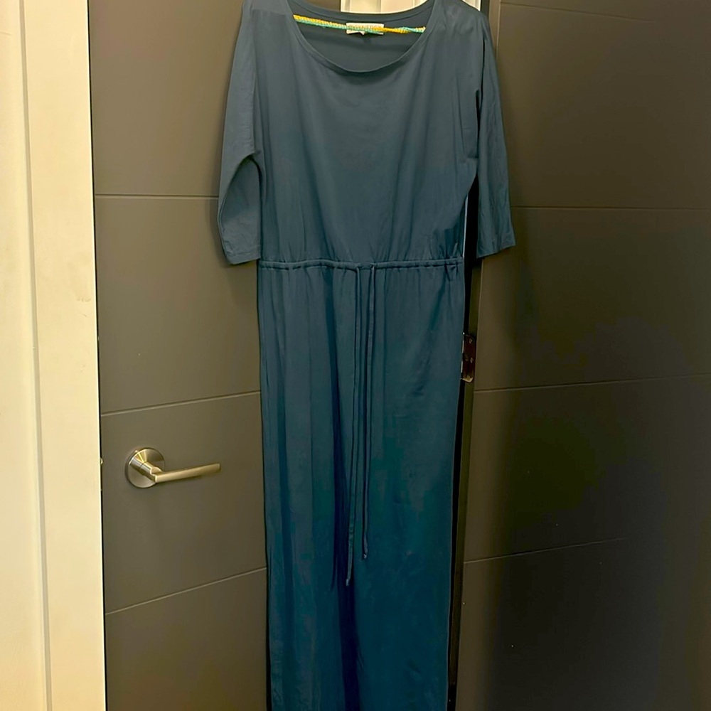 Synergy long sleeve maxi dress